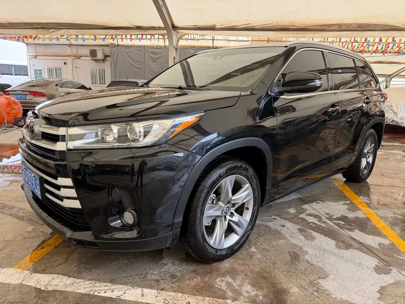 Toyota Highlander 2018 2.0T 4WD Luxury 7-seater (China V) фото 2
