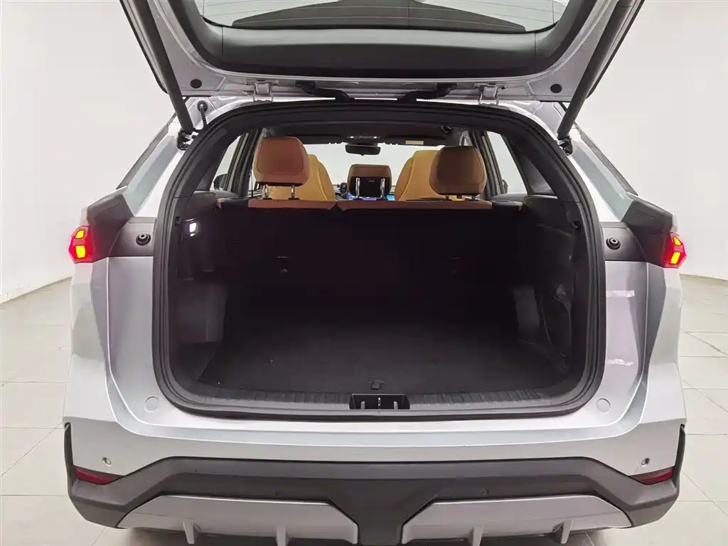 GEELY GALAXY GALAXY L7