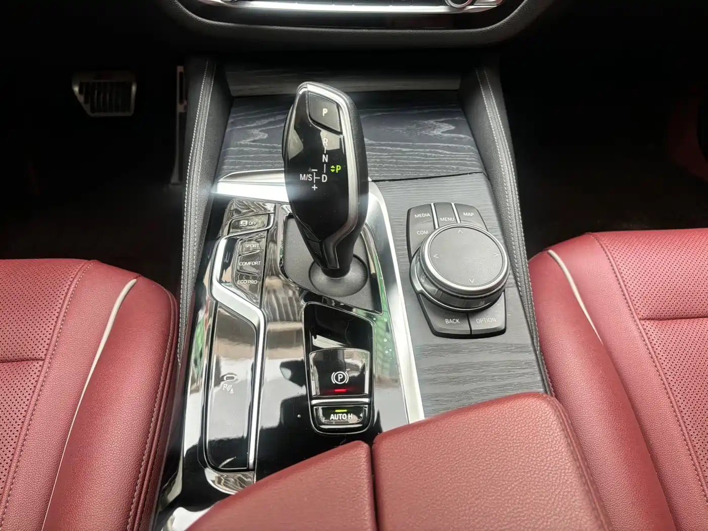 BMW 5 Series 2021 530Li Leading M Sport Package фото 19