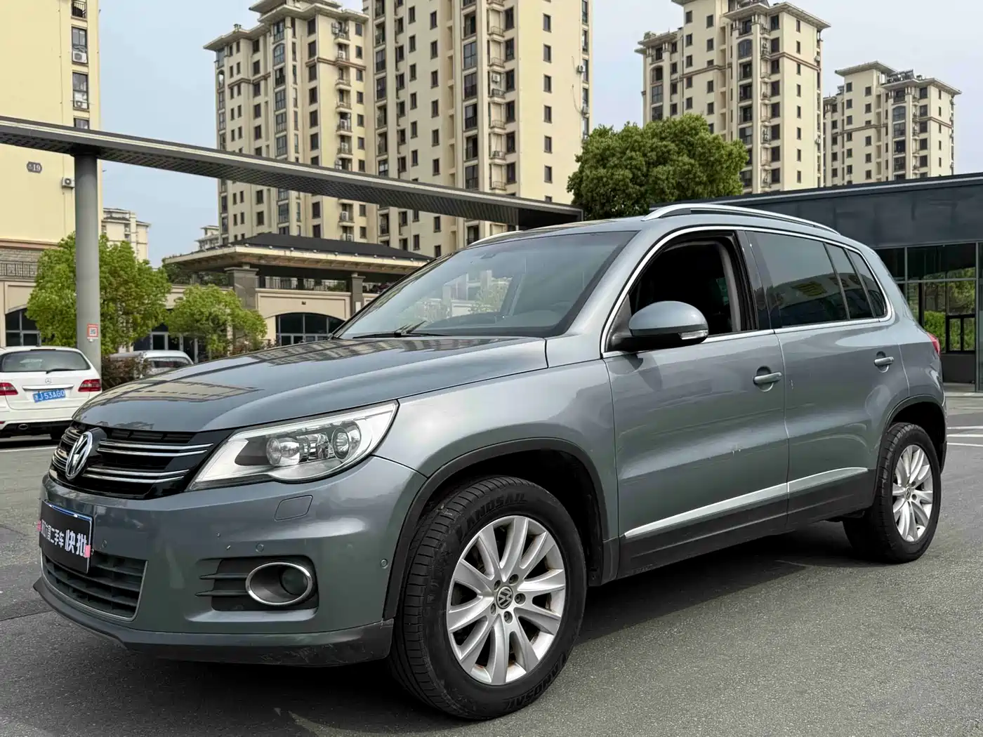 Volkswagen Tiguan 2012 2.0TSI Automatic 4WD Flagship Edition