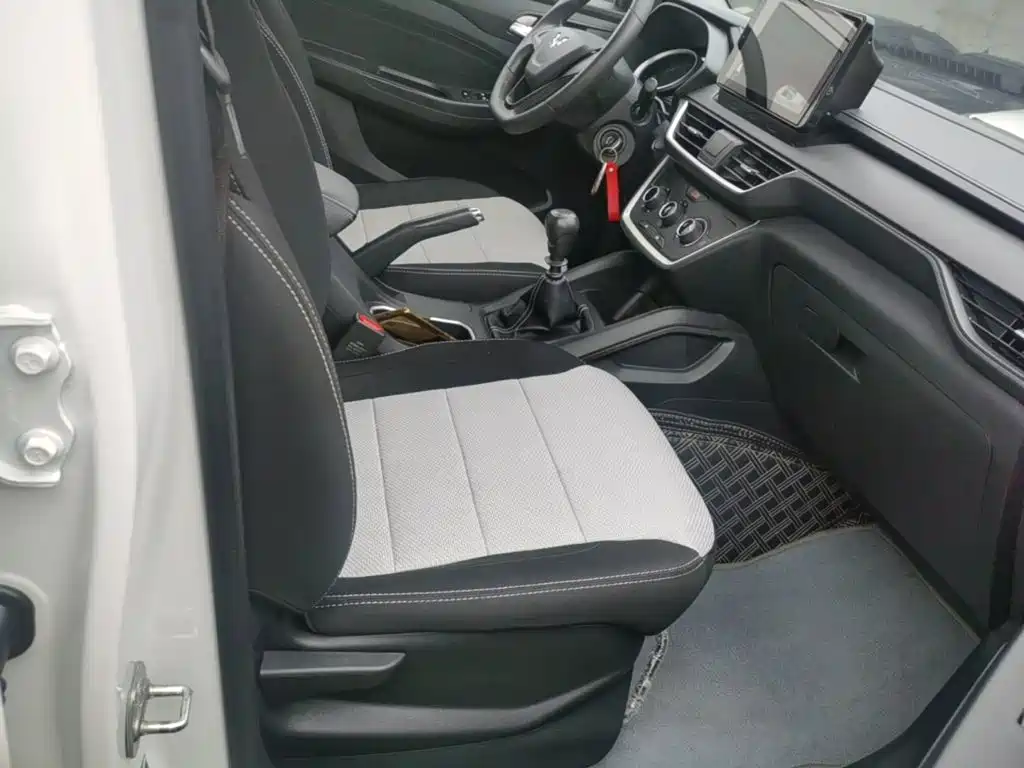 Wuling Motors Wuling Hongguang S3 2021 2019 1.5L Manual Standard Model China VI