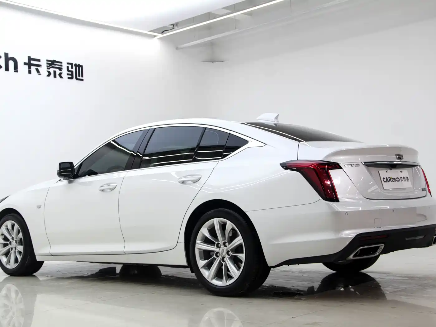Cadillac CT5 2024 28T Luxury Model Pro фото 31
