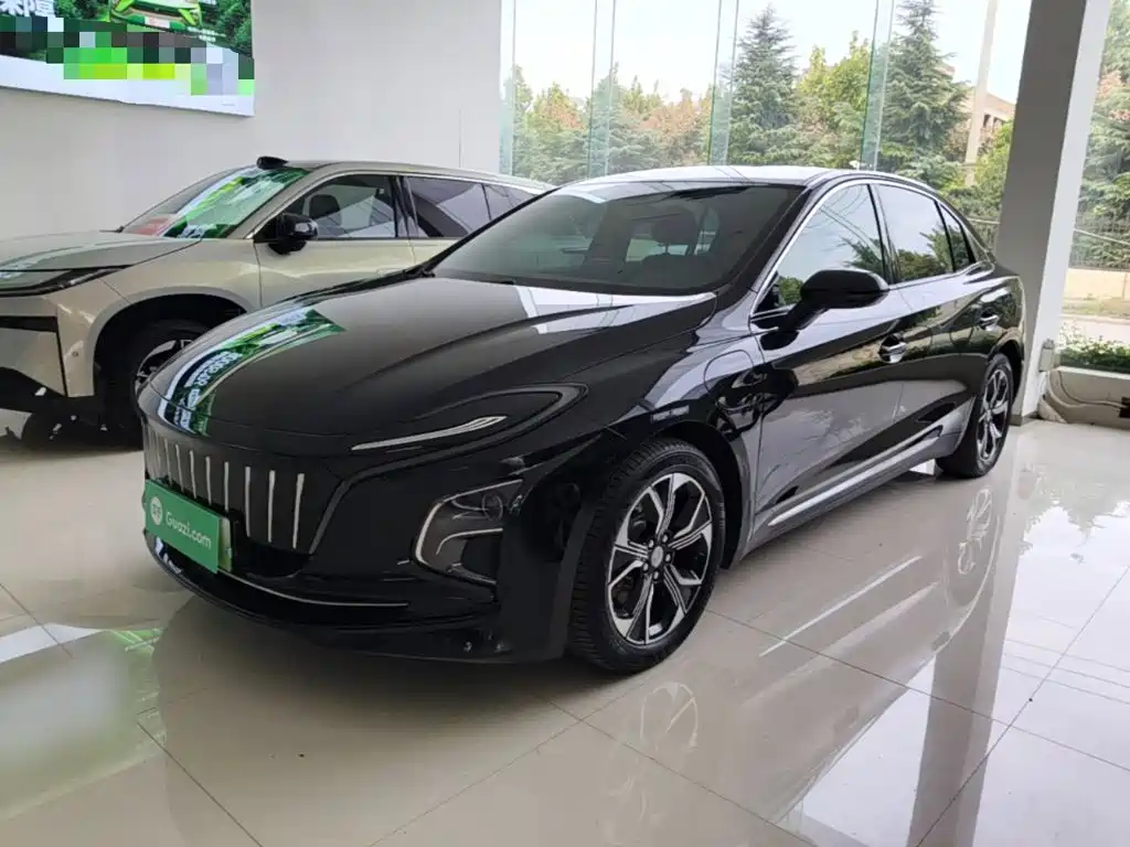 Hongqi E-QM5 2024 — пригон из Китая