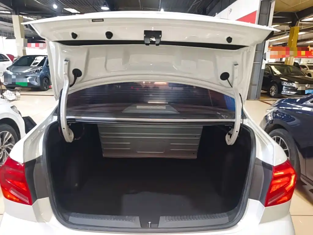 Volkswagen Jetta 2019 2019 Dream Edition 1.5L Auto Fashion