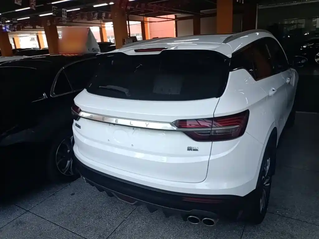Photo 6 - Geely Coolray