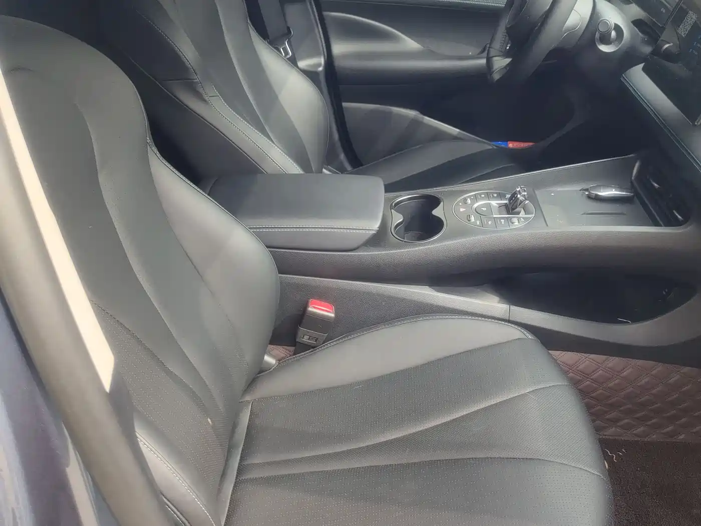 BYD Hai Bao 05 DM-i 2025 DM-i Smart Drive Edition 55KM Luxury фото 7