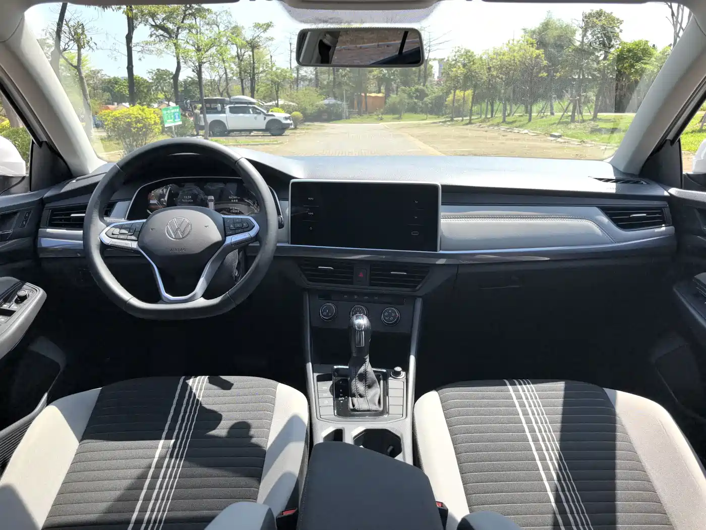 Volkswagen Bora 2023 200TSI DSG Comfort Edition фото 12