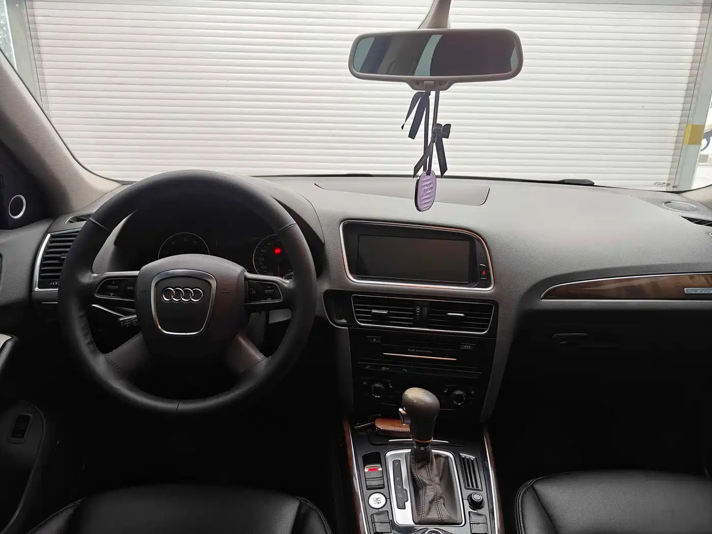 Audi Q5 2012 2.0TFSI Comfort фото 12