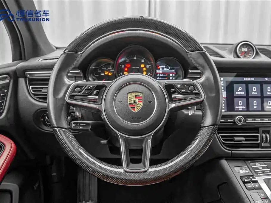 Porsche Macan 2021 Macan 2.0T фото 17
