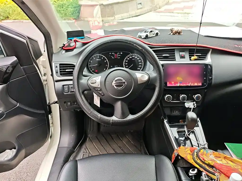 Nissan SYLPHY, миниатюра 3