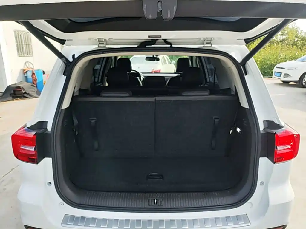 Roewe RX8 2018 2018 30T Smart Internet 2WD Flagship Edition