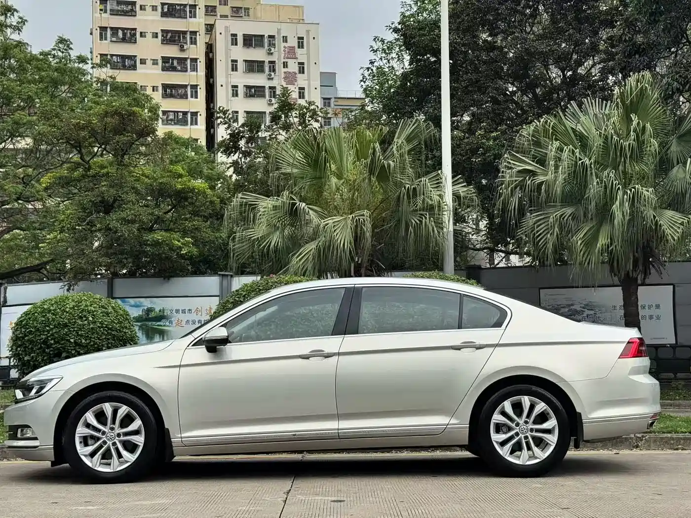 Volkswagen Magotan 2018 330TSI DSG Luxury фото 10