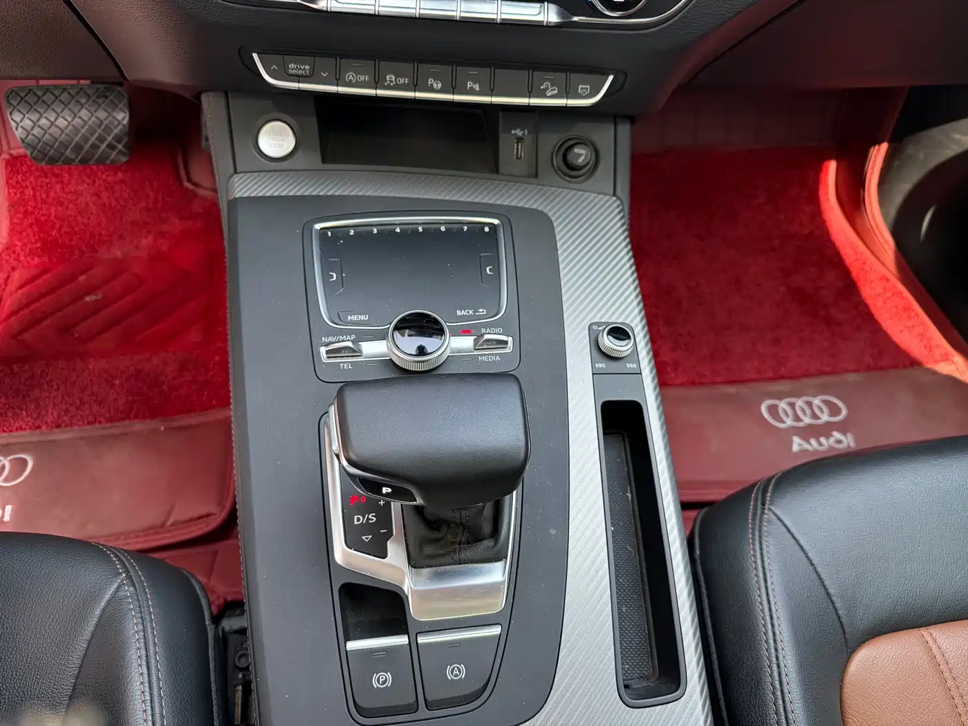Audi Q5L 2020 45 TFSI Exclusive Fashion фото 9