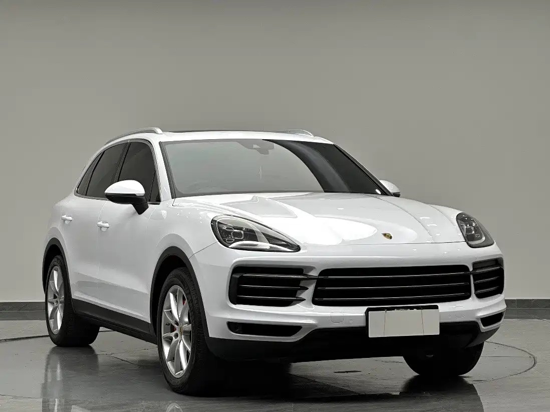 Фото 3 - Porsche Cayenne