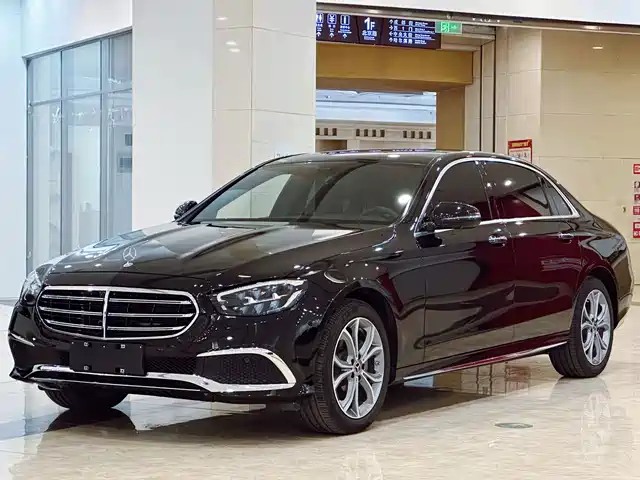 Mercedes-Benz E E 300 L, Спорт Люкс