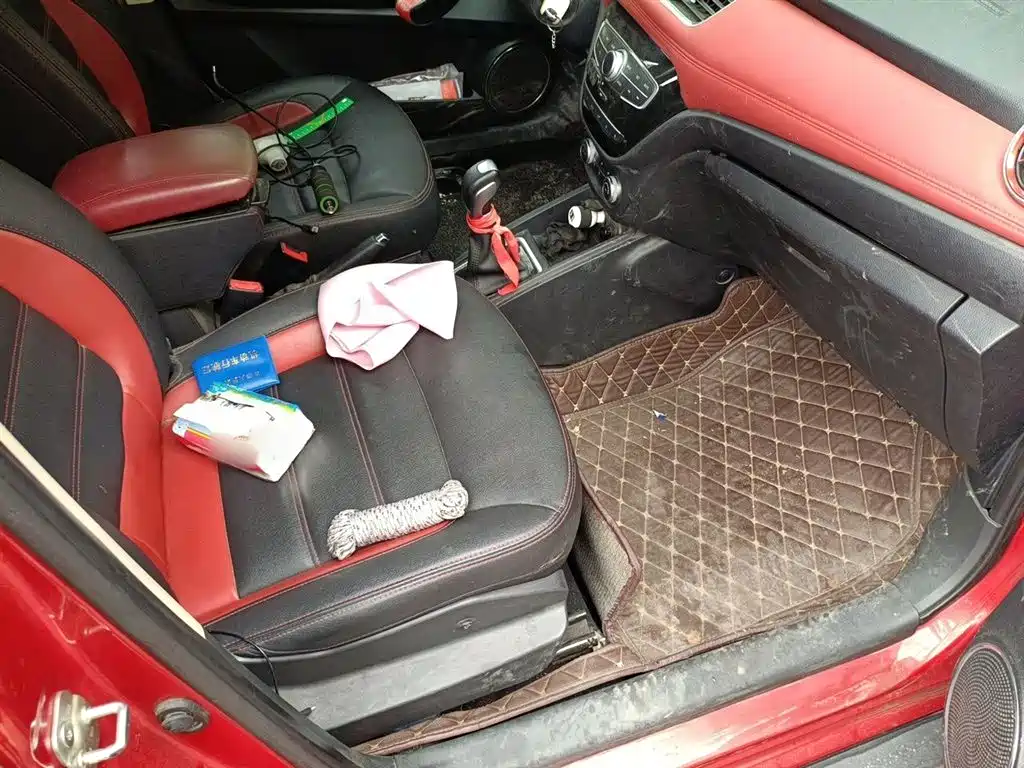 Haval H1 2015 1.5L AMT Urban фото 20