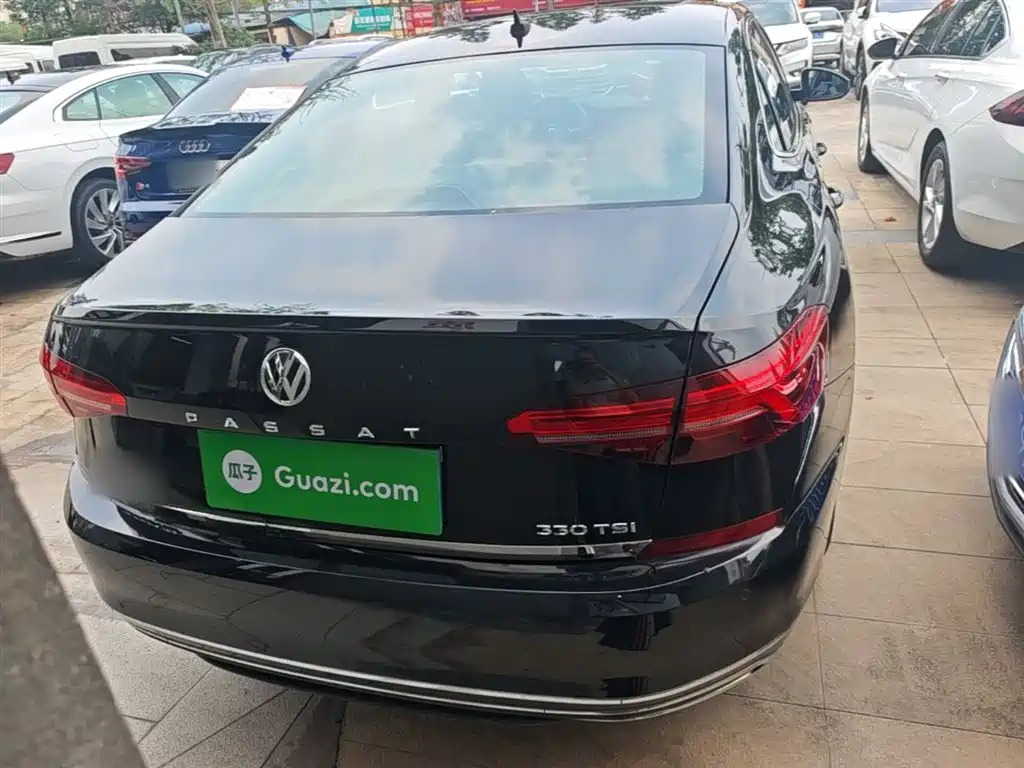 Volkswagen Passat 2019 330TSI Elite Version China VI фото 6