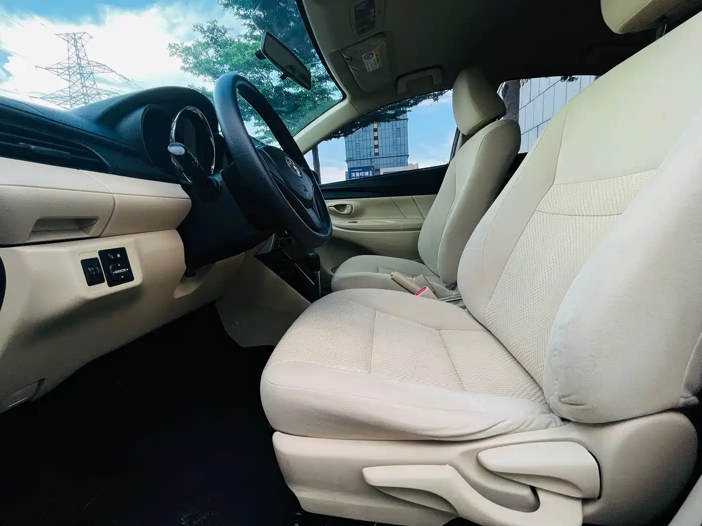 Toyota Vios 2017 1.5L CVT Pioneer фото 7
