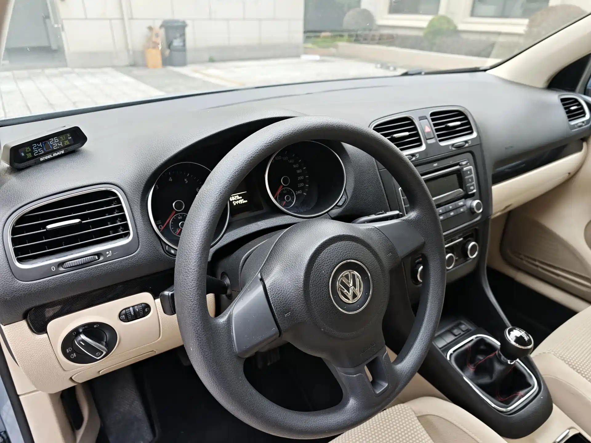 Photo 18 - Volkswagen Golf