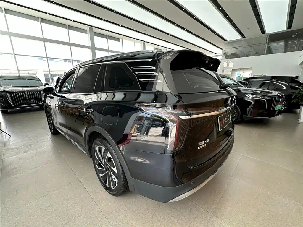 Hongqi HS7 PHEV 2024 2024 2.0T PHEV AWD Qichang Edition 7-seater