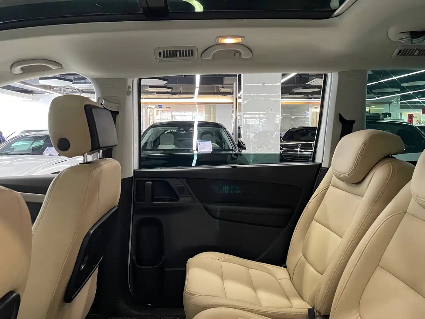 Volkswagen Sharan 2013 1.8TSI Standard фото 25