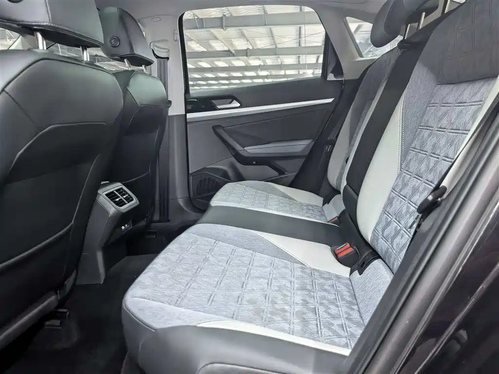 Volkswagen Lavida 2023 280TSI DSG Comfort Edition фото 7