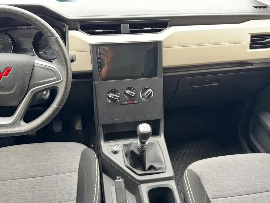 Wuling Motors Wuling Journey 2022 2021 Model 1.5T Manual Comfort