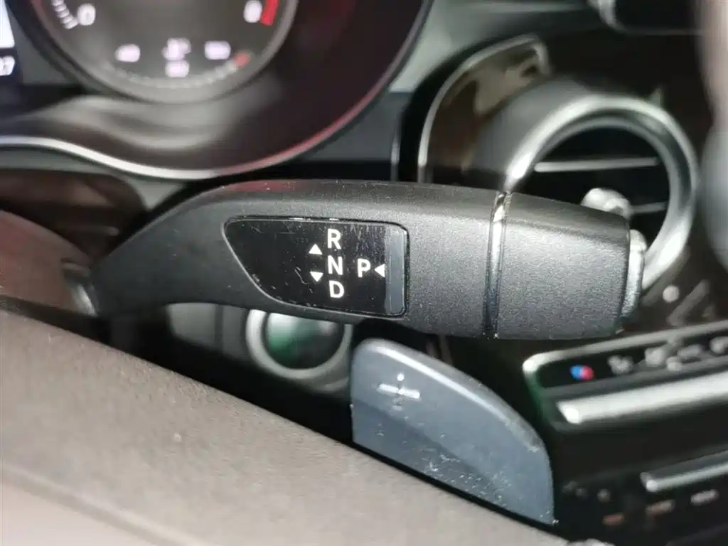 Mercedes-Benz GLC 2017 GLC 260 4MATIC Dynamic фото 14