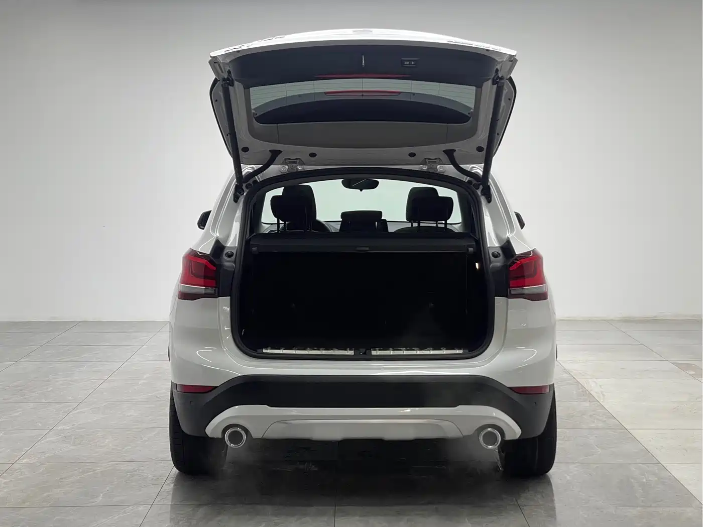 BMW X1 2020 xDrive25Li Premium Edition фото 10