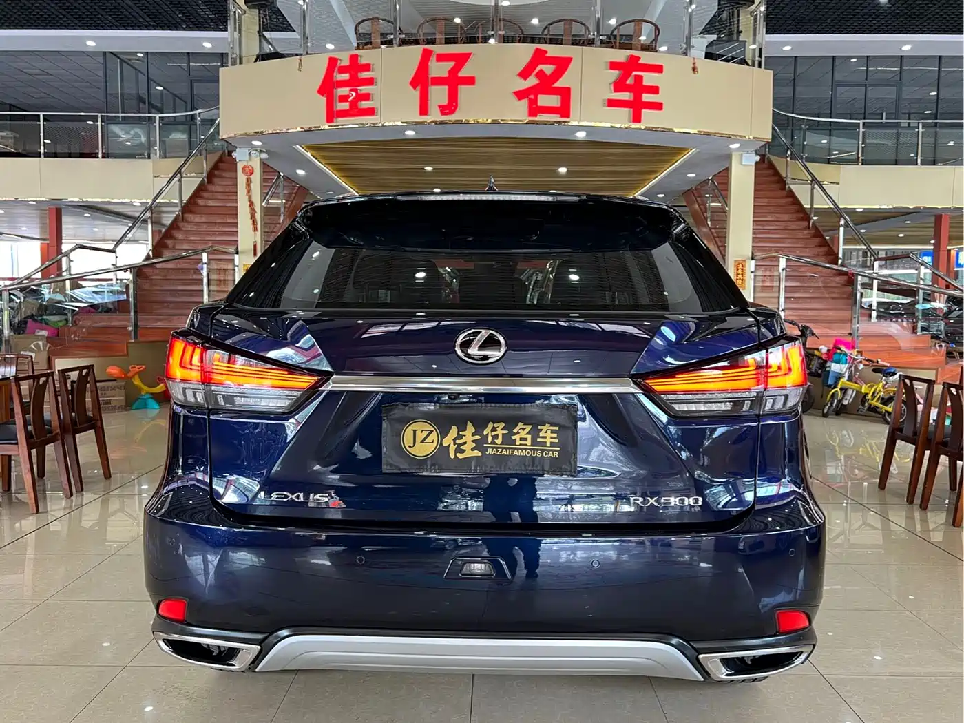 Lexus RX 2020 Facelift 300 2WD Elite Edition фото 5