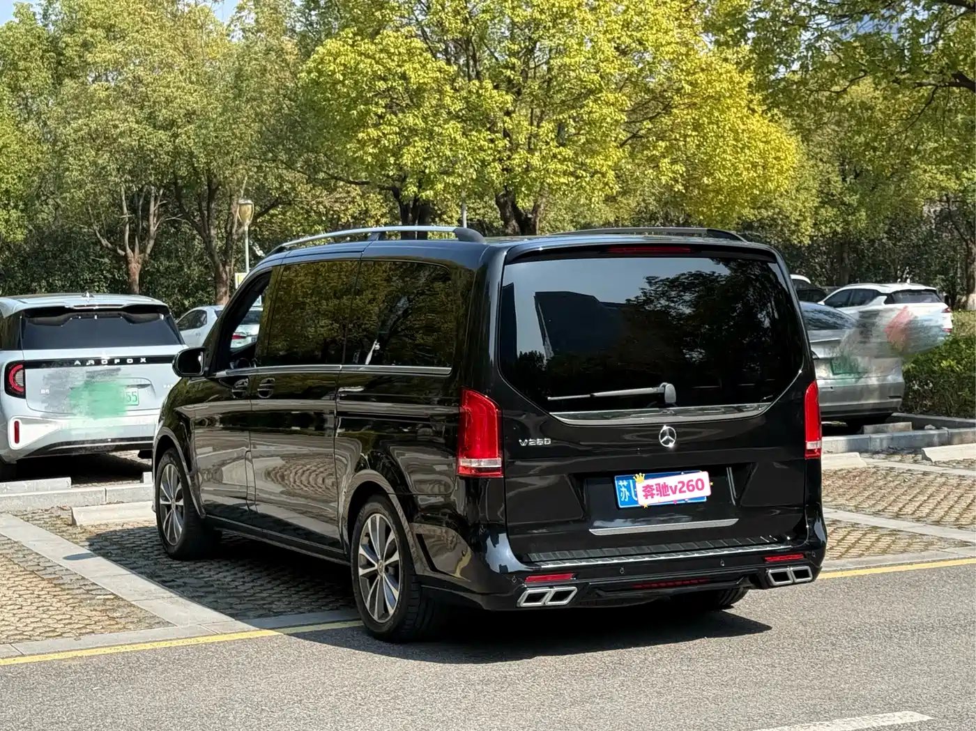 MERCEDES-BENZ V CLASS