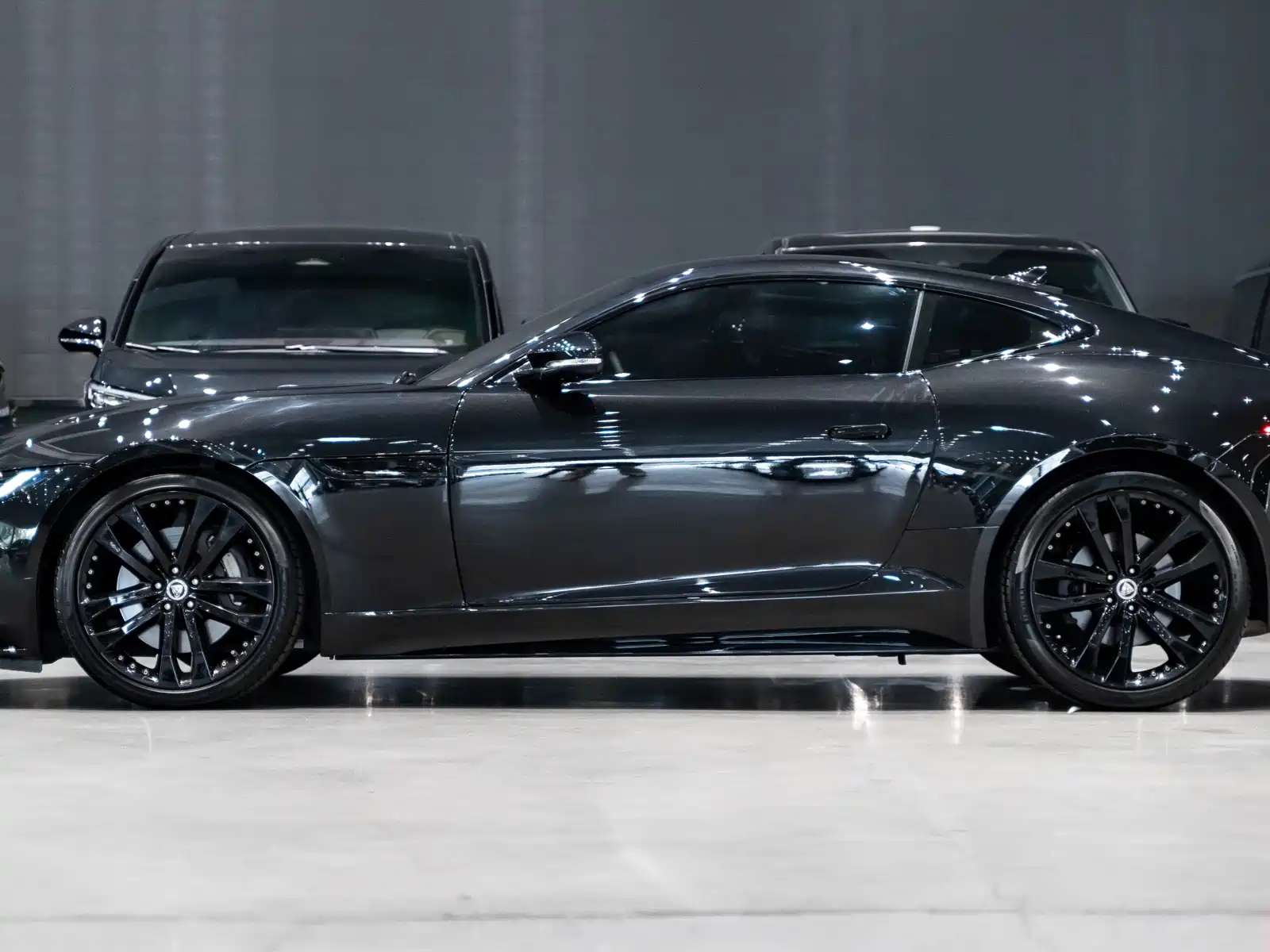 Фото 4 - Jaguar F-TYPE