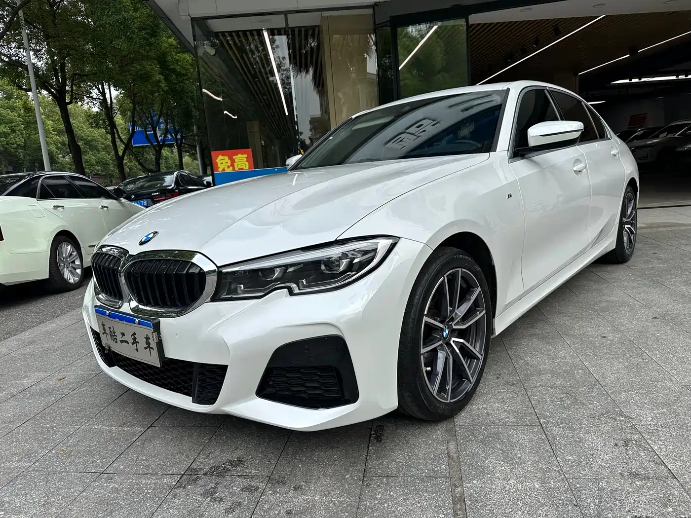 BMW 3 Series 2022 325Li M Sport Package