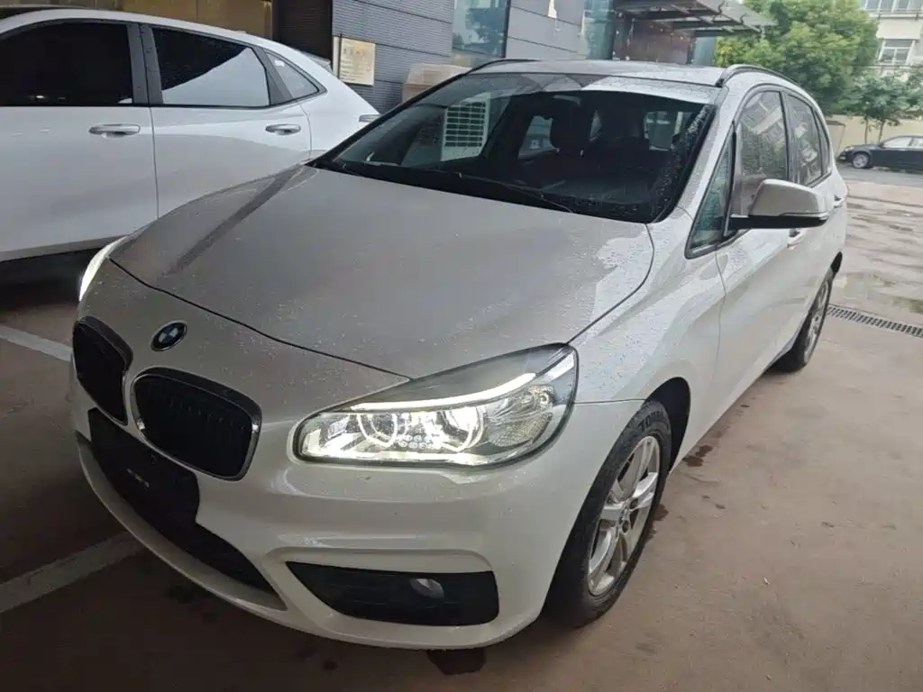 BMW 2 Series Touring 2016 — пригон из Китая