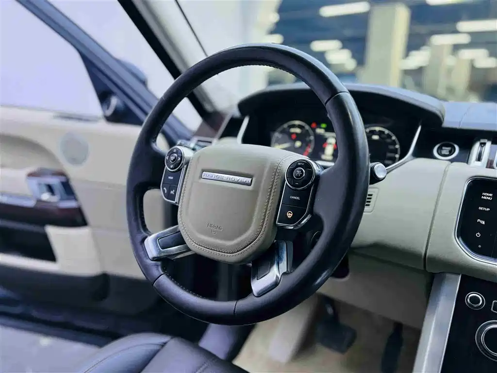 Land Rover Range Rover 2014 3.0 SC V6 Vogue фото 9