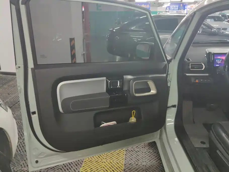 Baojun KiWi EV 2023 2023 DJI Edition LFP