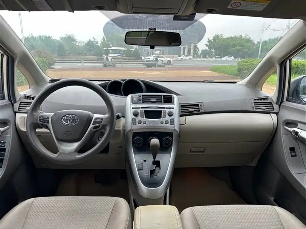 Toyota E'Z 2011 180E CVT Elite Edition фото 9
