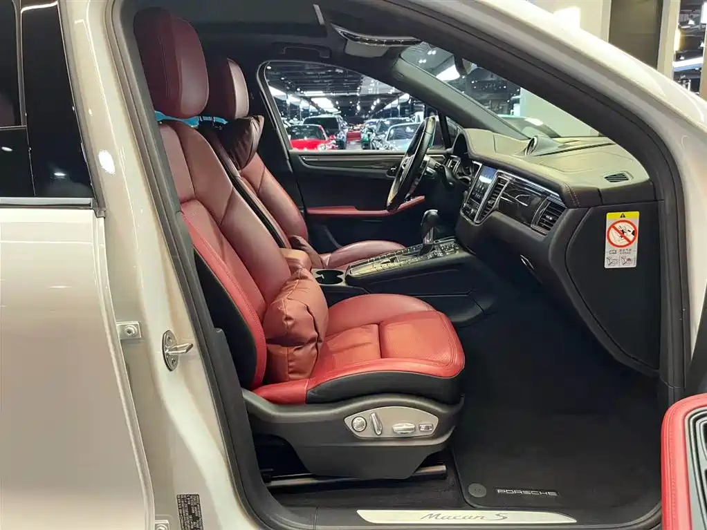 Porsche Macan 2017 Macan S 3.0T фото 12