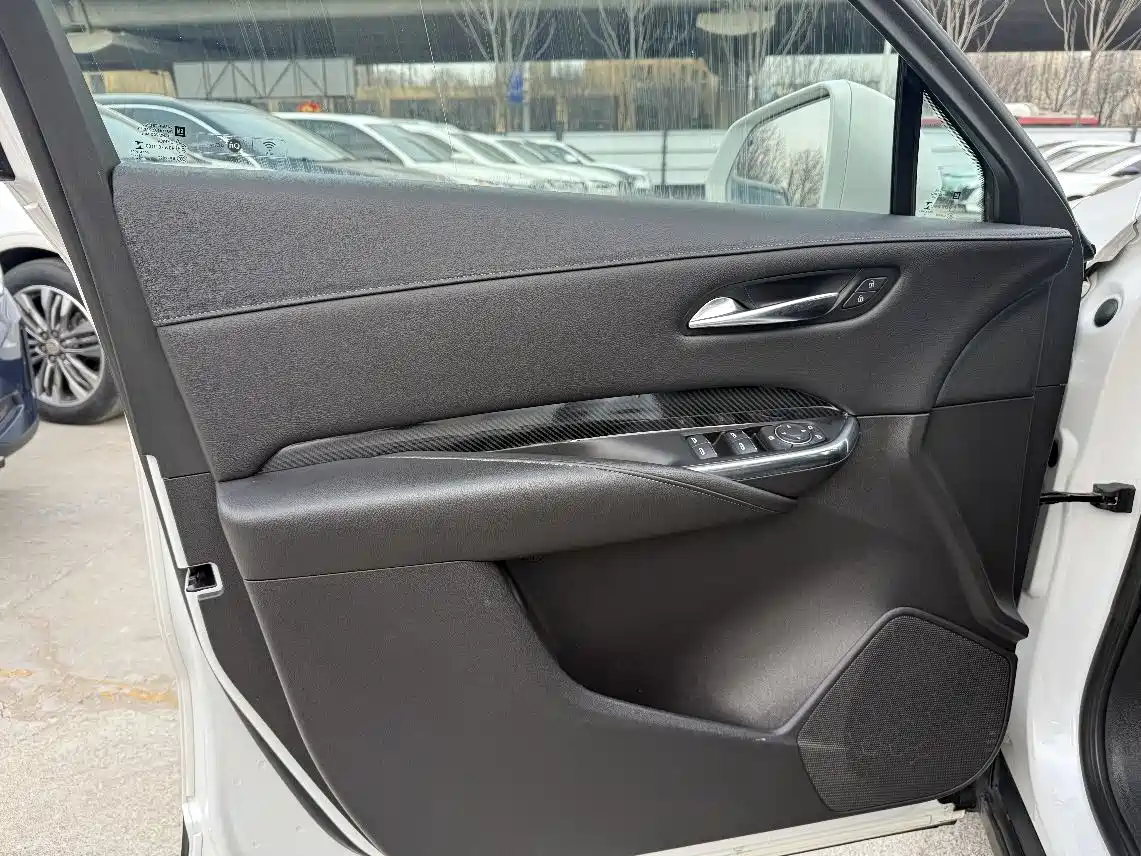 Cadillac XT4 2019 2018 Model 28T 2WD Technology