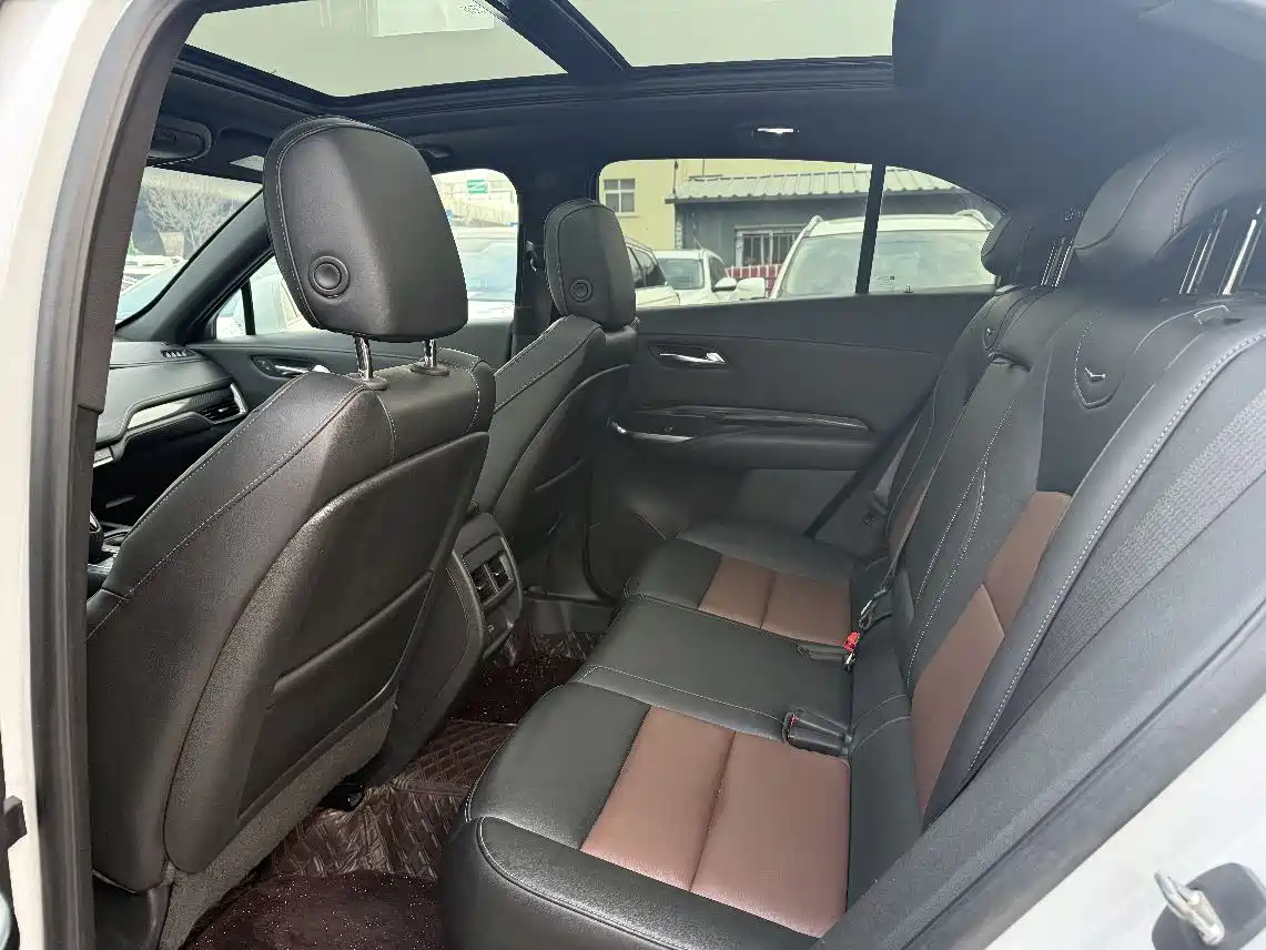 Cadillac XT4 2019 2018 Model 28T 2WD Technology