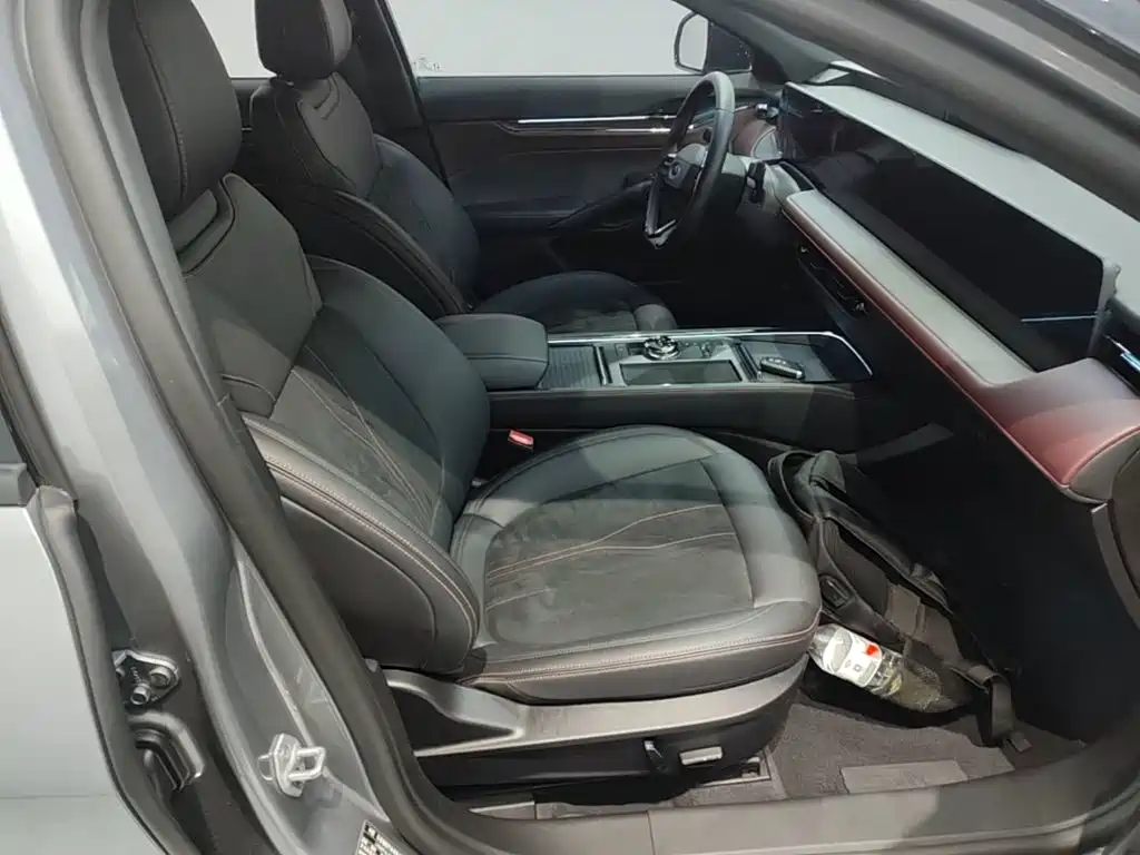 Фото 25 - Ford Mondeo