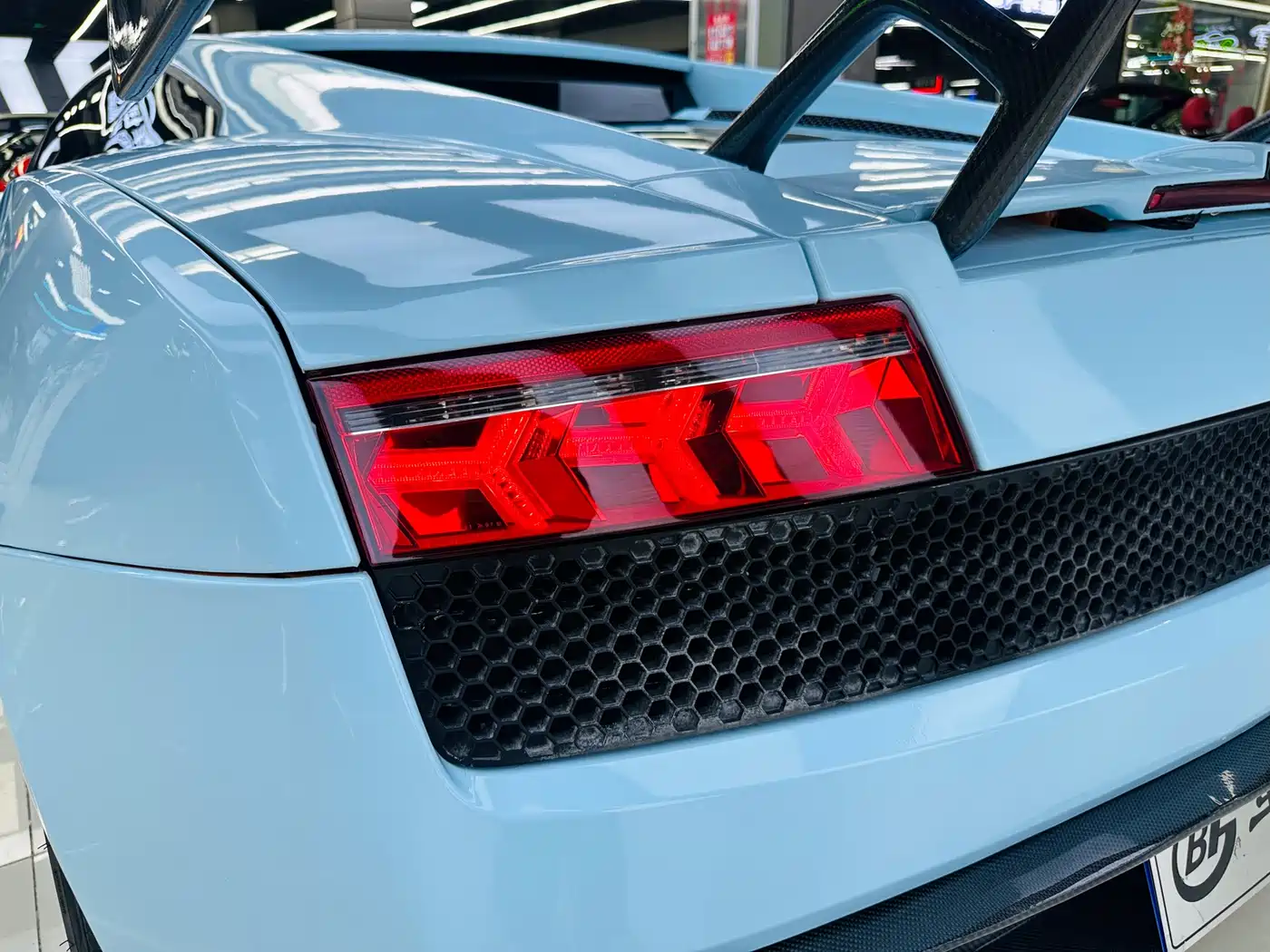 Lamborghini Gallardo 2011 LP 550-2 Tricolore фото 19