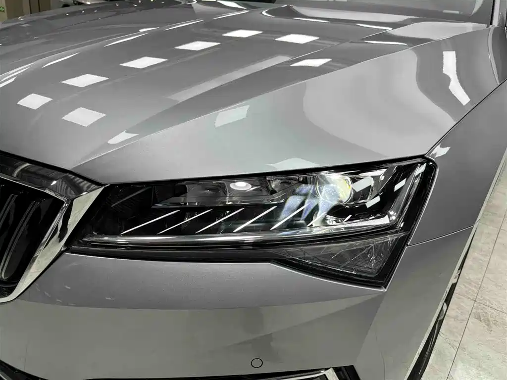 Škoda Superb 2023 Facelift TSI280 DSG Premium Edition фото 18