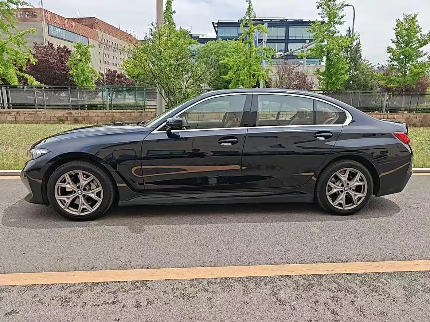 BMW i3 2025 eDrive 35 L фото 3