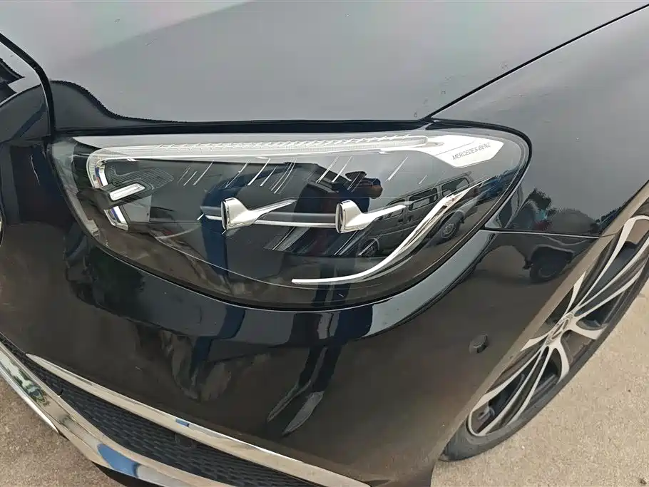 Mercedes-Benz E-Class New Energy 2023 E 350 e L Plug-in Hybrid Sedan фото 5