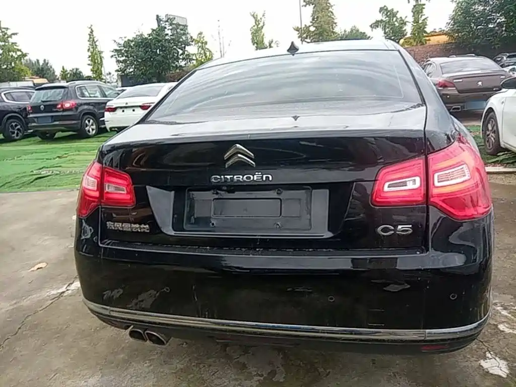 Фото 6 - Citroën C5