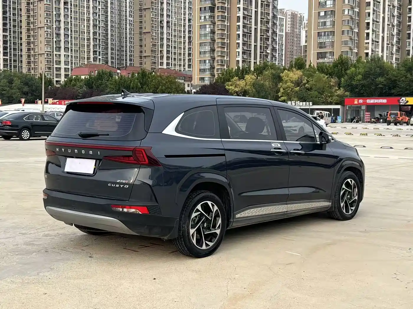 Hyundai Custo 2024 2024 270TGDi LUX Premium Edition