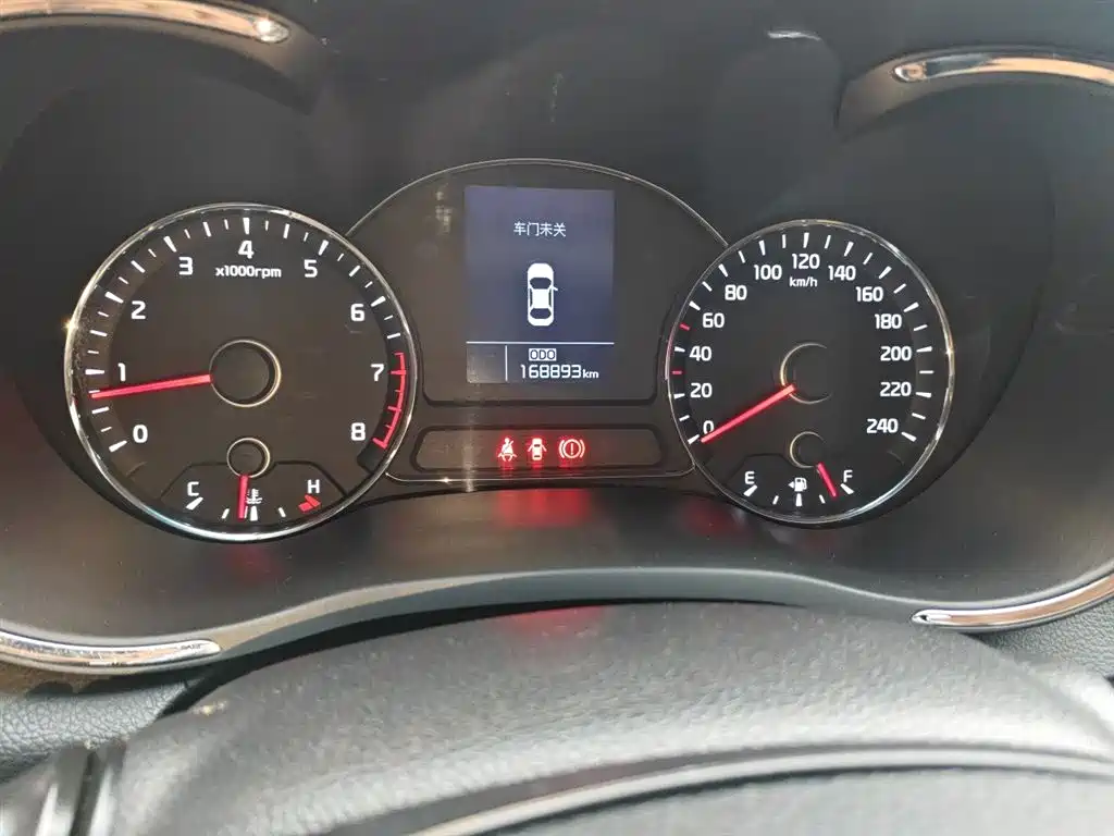 Kia K3 2013 1.6L Manual GLS фото 5