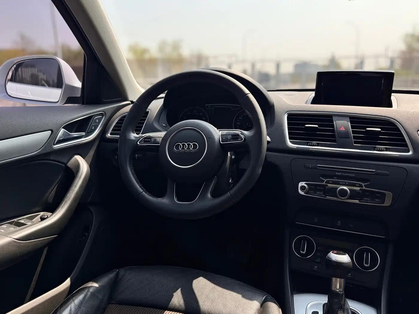 Audi Q3 2018 30th Anniversary Edition 35 TFSI Fashion фото 16