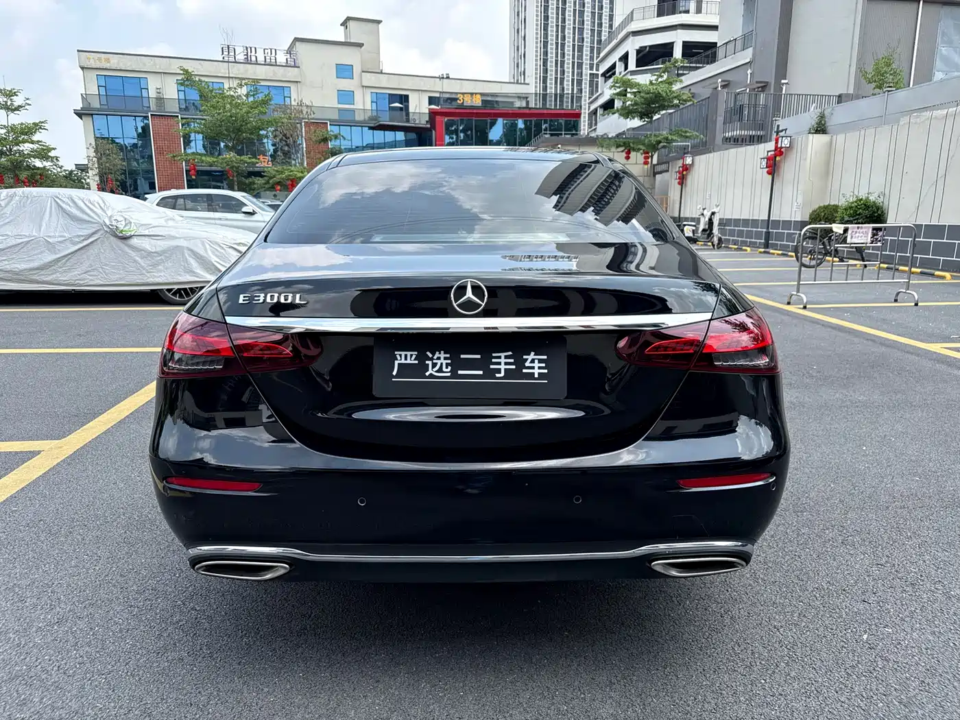 Mercedes-Benz E-Class 2022 E 260 L фото 16